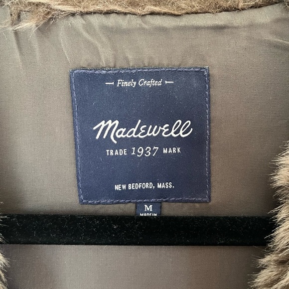 Madewell chocolate brown faux fur mob wife vest with pockets women’s sz M - Picture 6 of 7